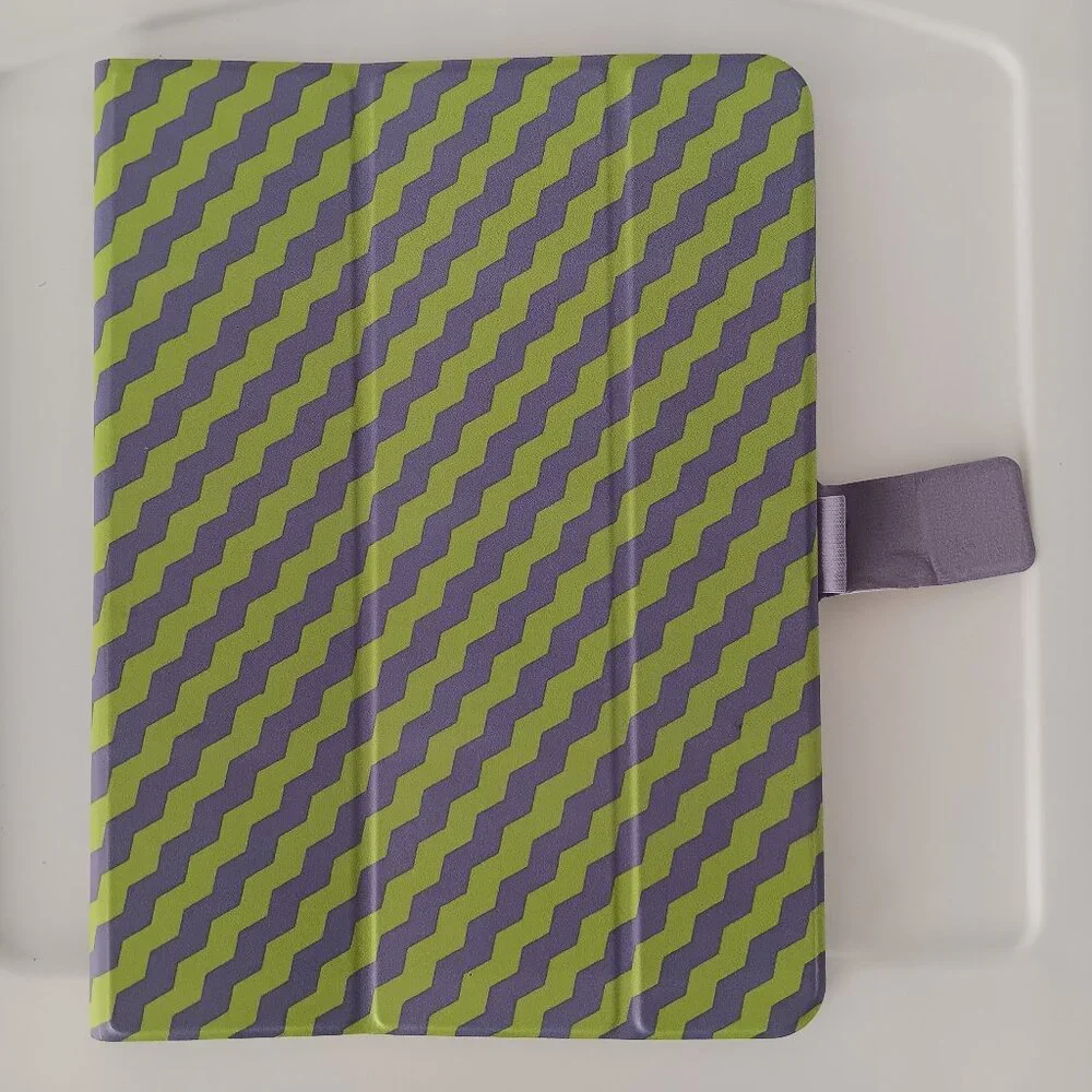 New GEMS Kids Zig Zag Universal Tablet Case Purple Green Screen Size 7